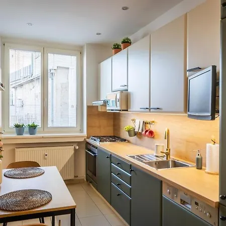 Apartment I & I Apart, Garage - Historical Old Town